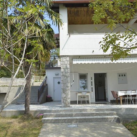 Apartmani Gaj Malinska Buitenkant foto