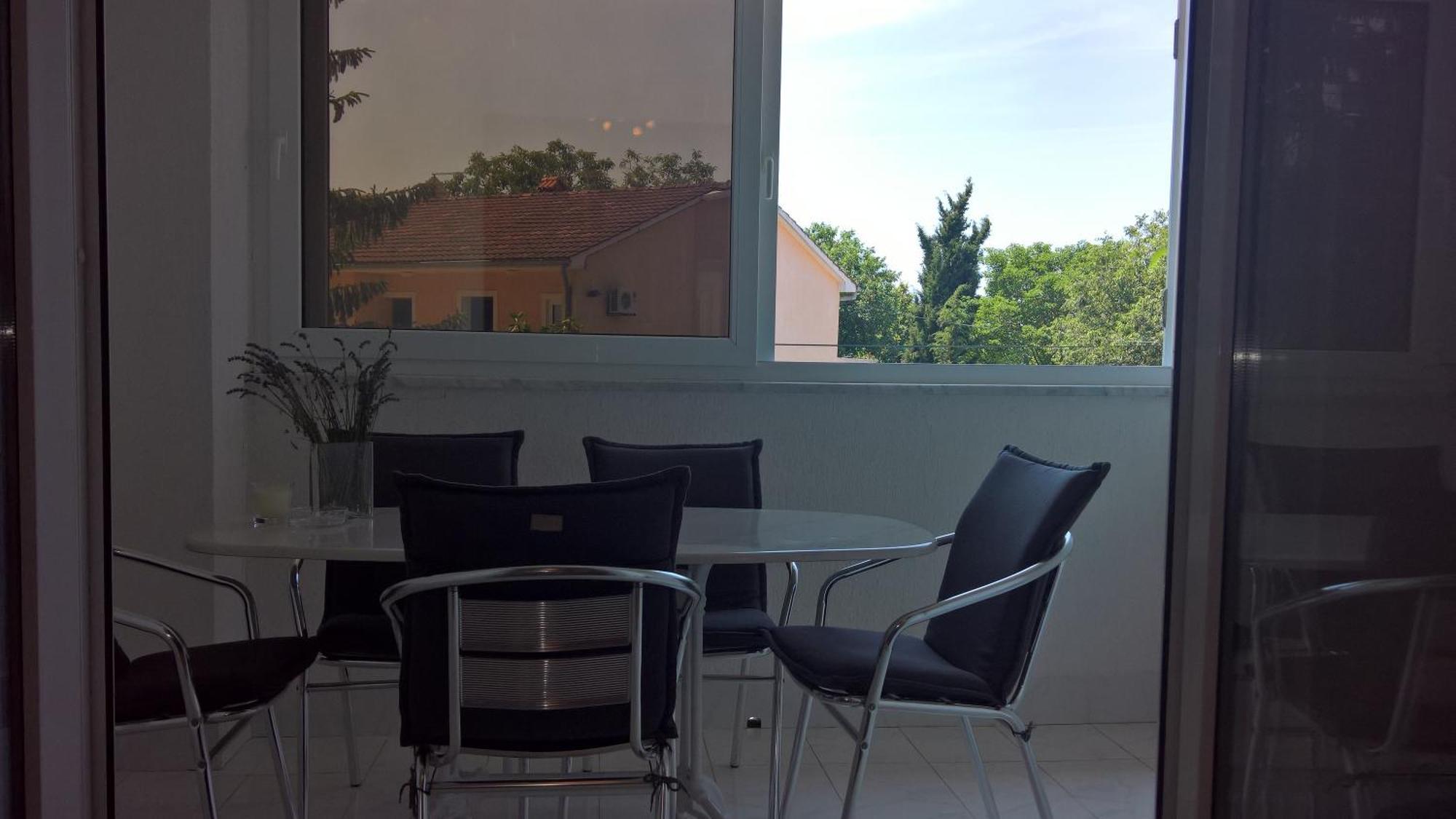 Apartmani Gaj Malinska Buitenkant foto