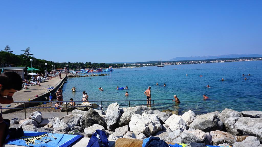 Apartmani Gaj Malinska Buitenkant foto
