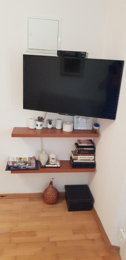 Apartmani Gaj Malinska Buitenkant foto